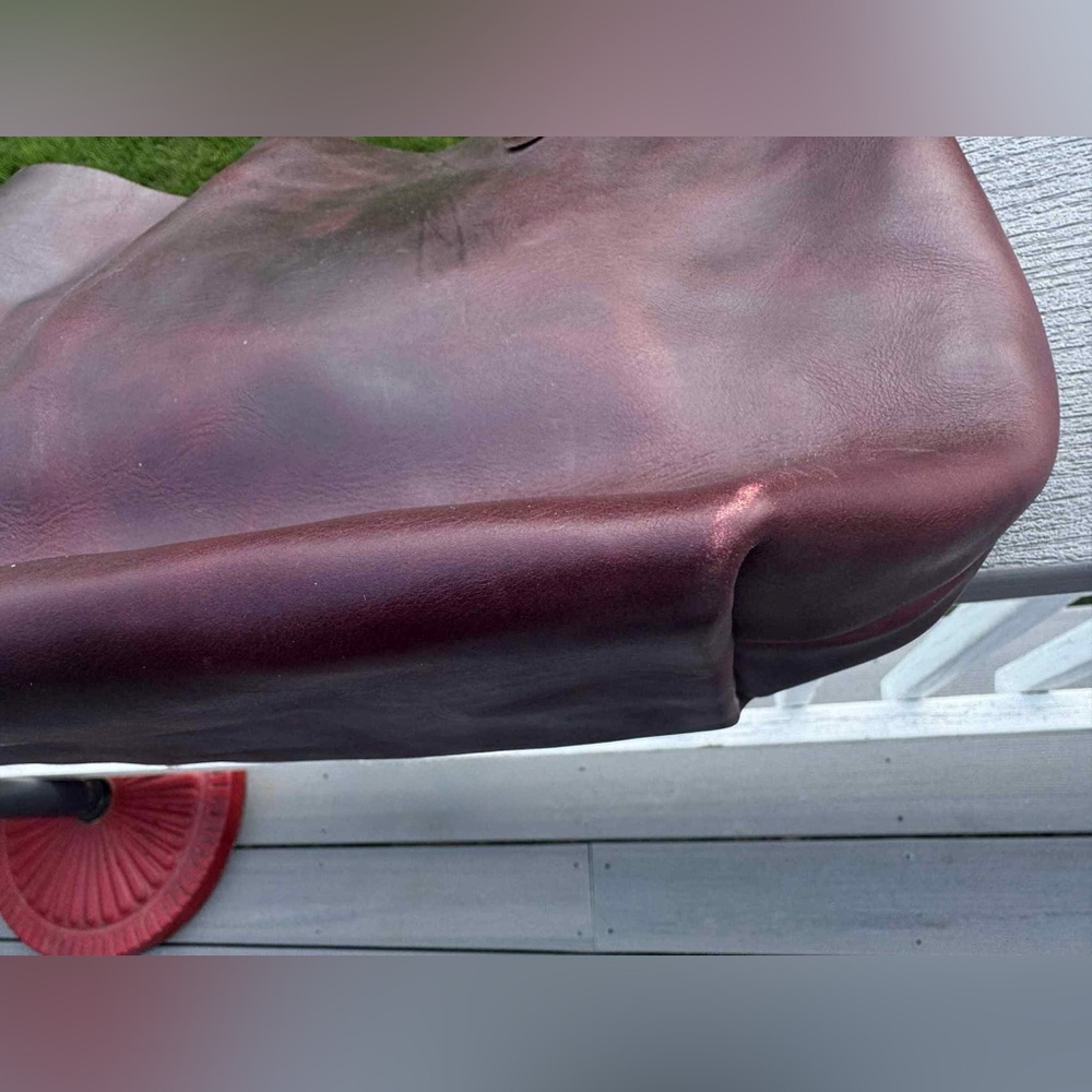 KMM Burgundy Chromexcel Horween Leather Tote Bag - Picture 4 of 6
